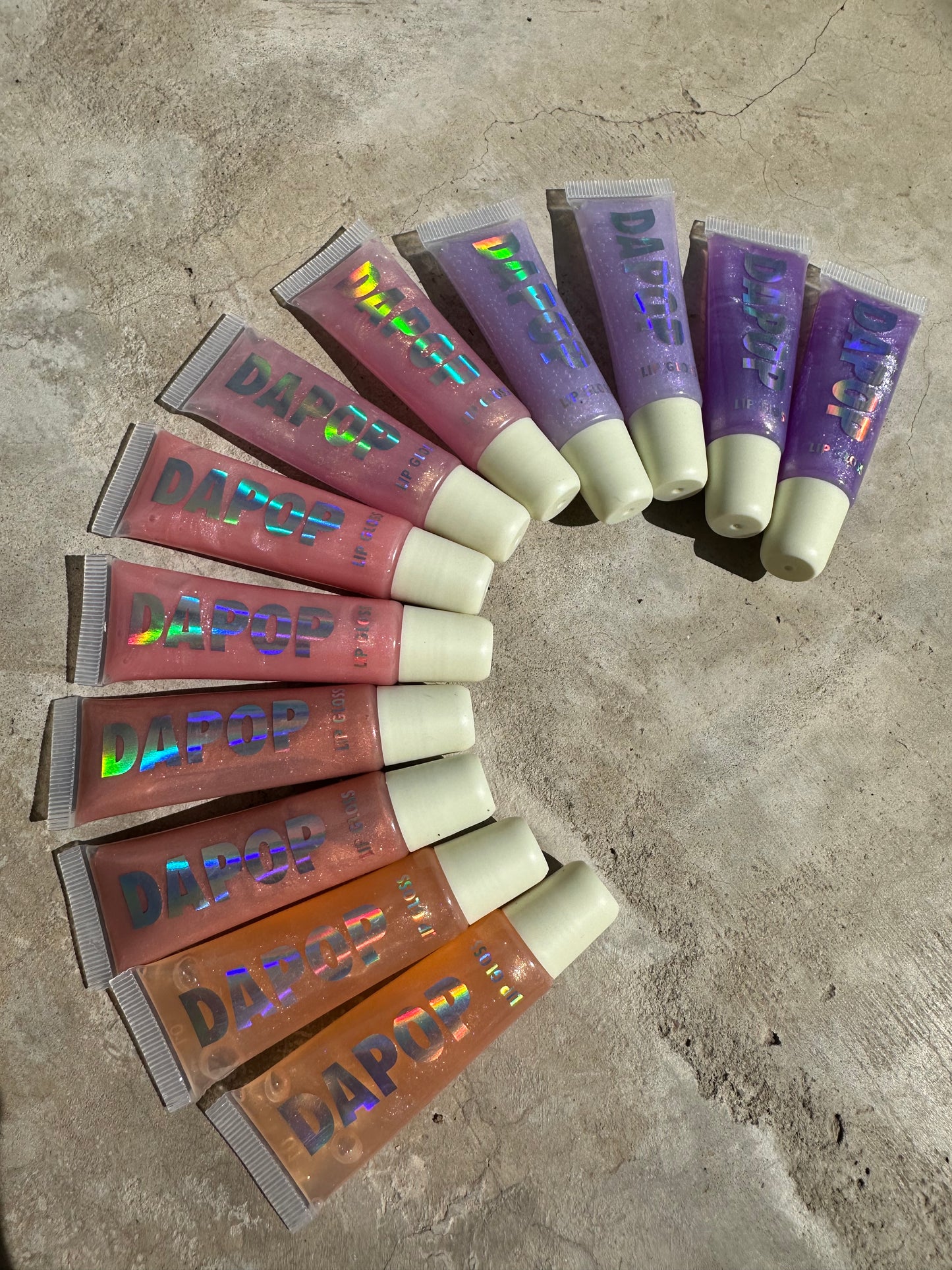 BRILLO LABIAL