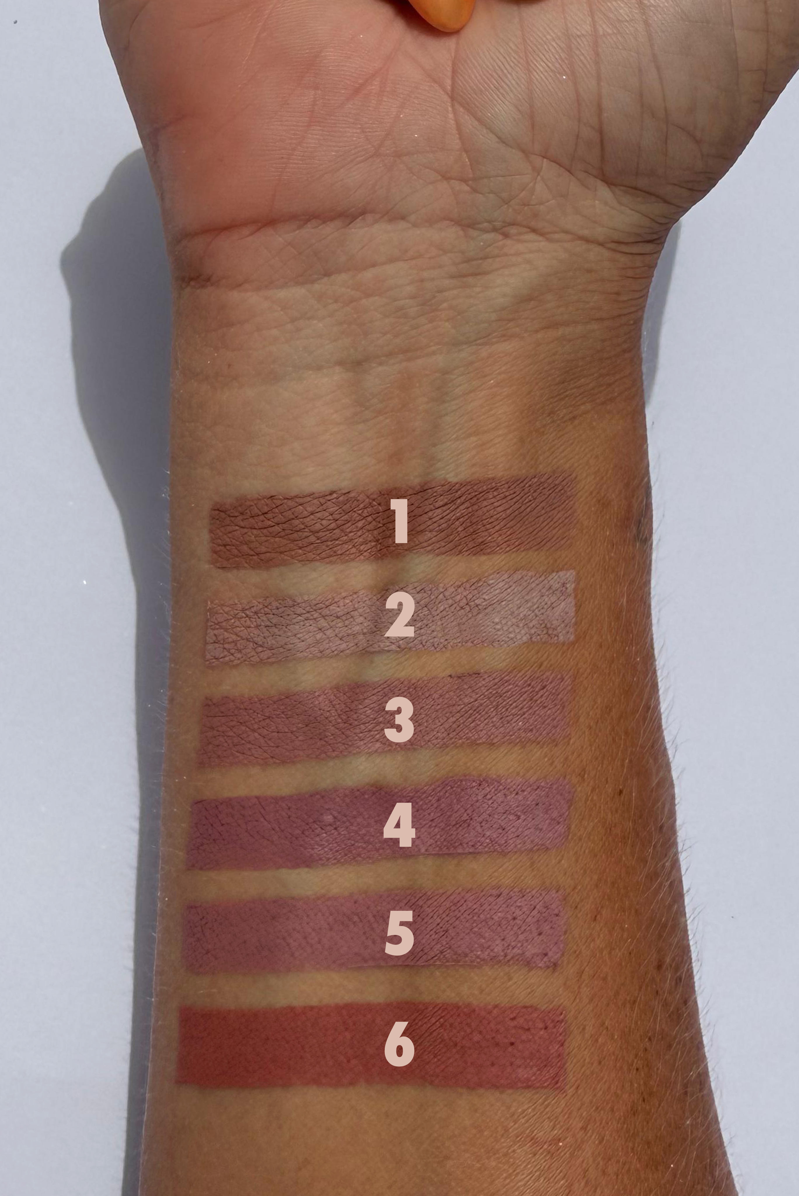 DELINEADOR DE LABIOS XL