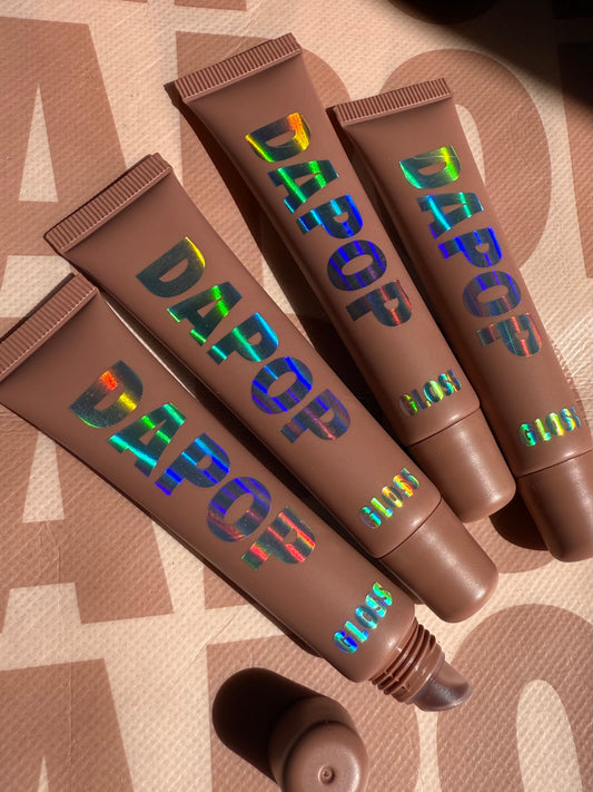 BRILLO LABIAL