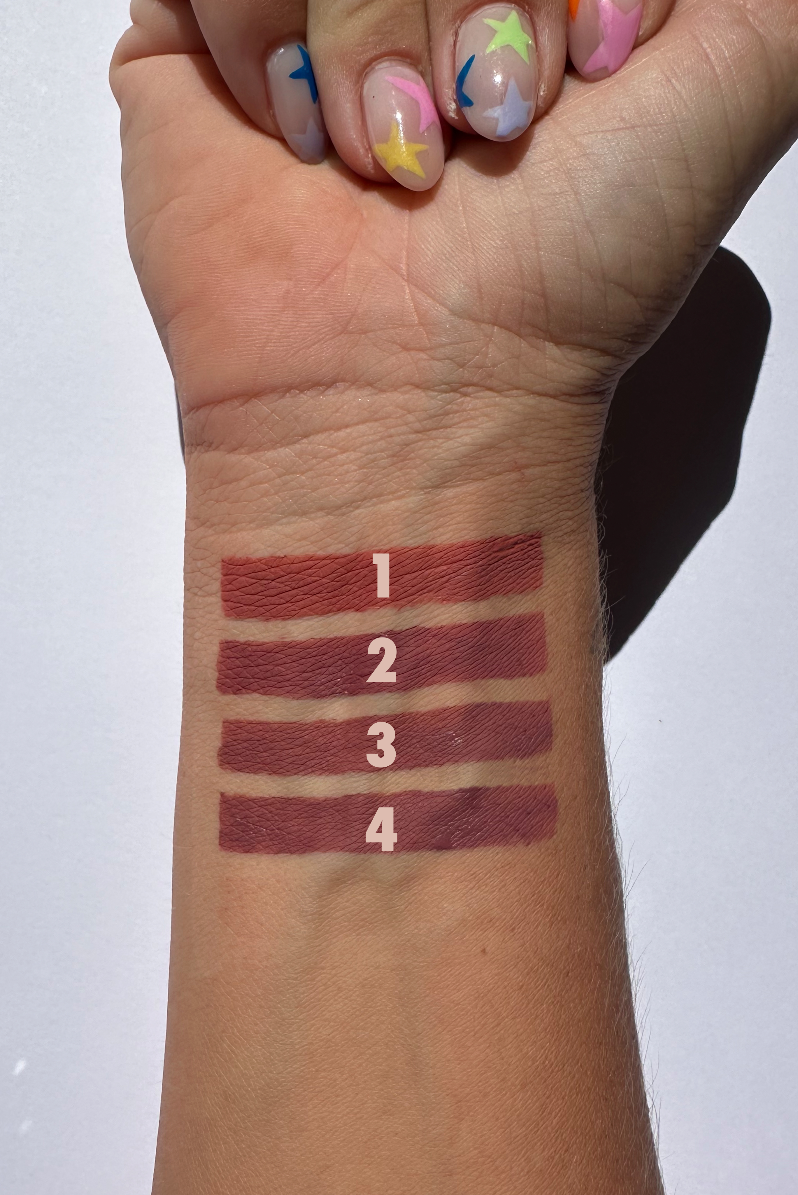 LABIAL LIQUIDO MATE NUDES